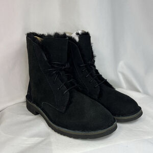 Ugg Women’s Quincy Boot Black Suede Size 5.5 Winter Outdoor Hiking Casual Warm
